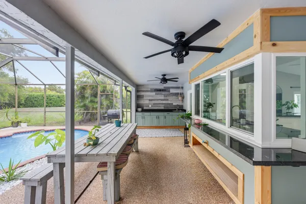 $860,000 | 1537 Northwest 108th Way, Coral Springs, FL 33071
