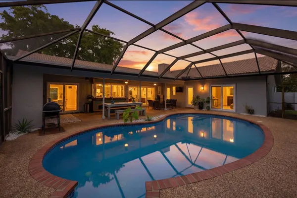 $860,000 | 1537 Northwest 108th Way, Coral Springs, FL 33071