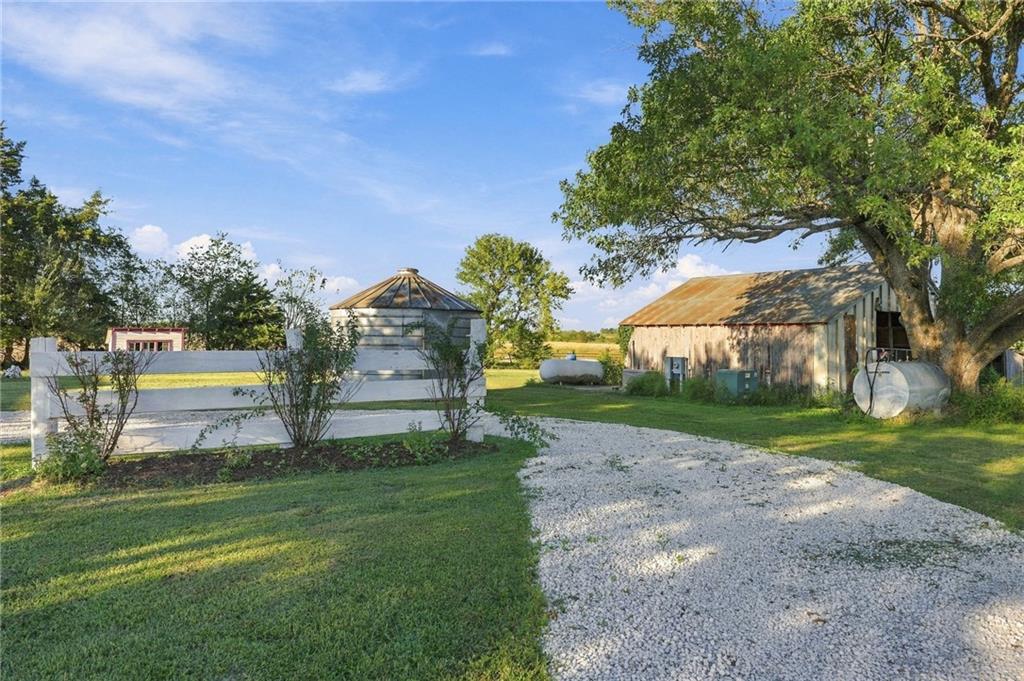 26639 Southeast 300th Road Kincaid, KS 66039 - Photo 50 of 61 Gallery Image 50