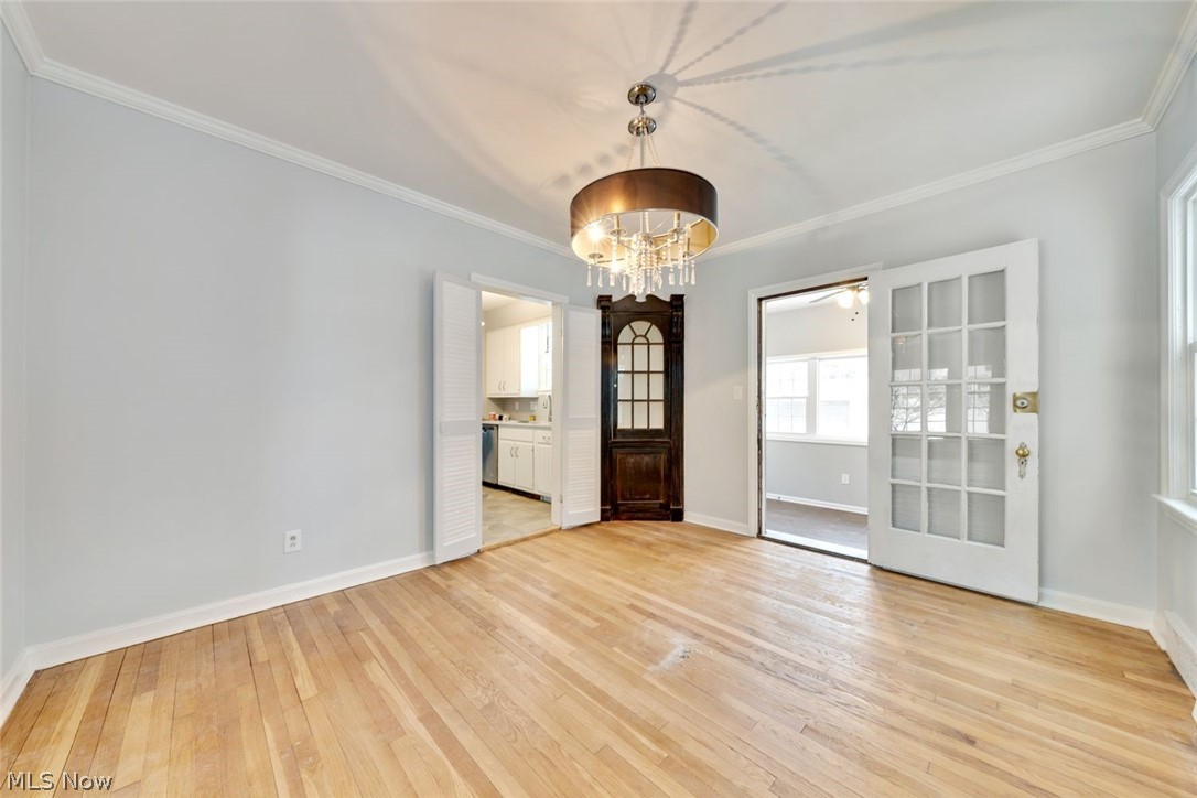 3720 Riedham Road Cleveland, OH 44120 - Photo 9 of 34