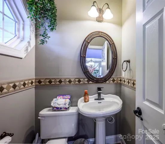 $699,900 | 8074 Andrew Franklin Drive, Denver, NC 28037