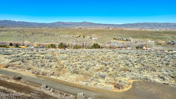 $139,000 | Nna Cottonwood Road, Unit LOT C (1415), Yakima, WA 98908