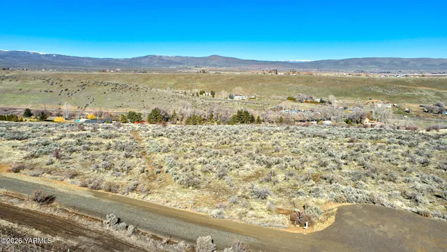 a view of ocean view and mountain