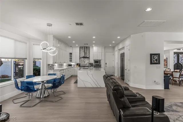 $2,699,000 | 1901 Newport Bay Drive, Las Vegas, NV 89117
