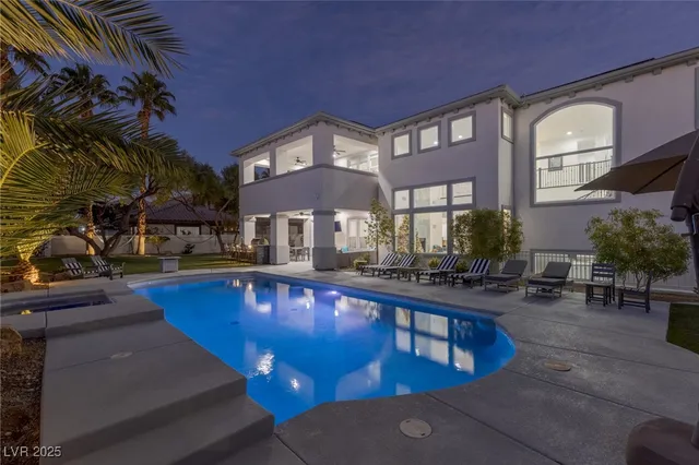 $2,699,000 | 1901 Newport Bay Drive, Las Vegas, NV 89117