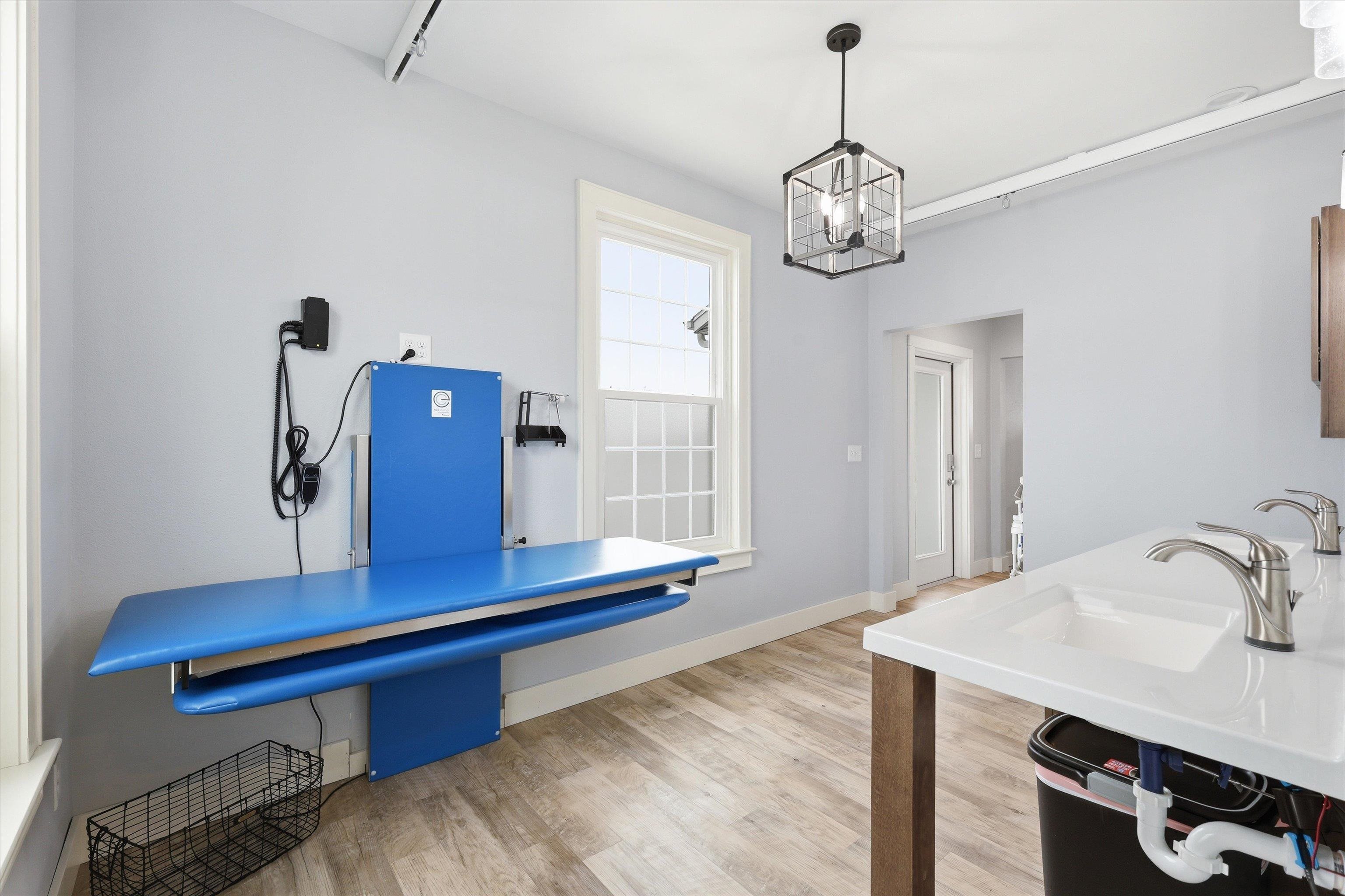 439 East Factory Street Seymour, WI 54165 - Photo 13 of 64