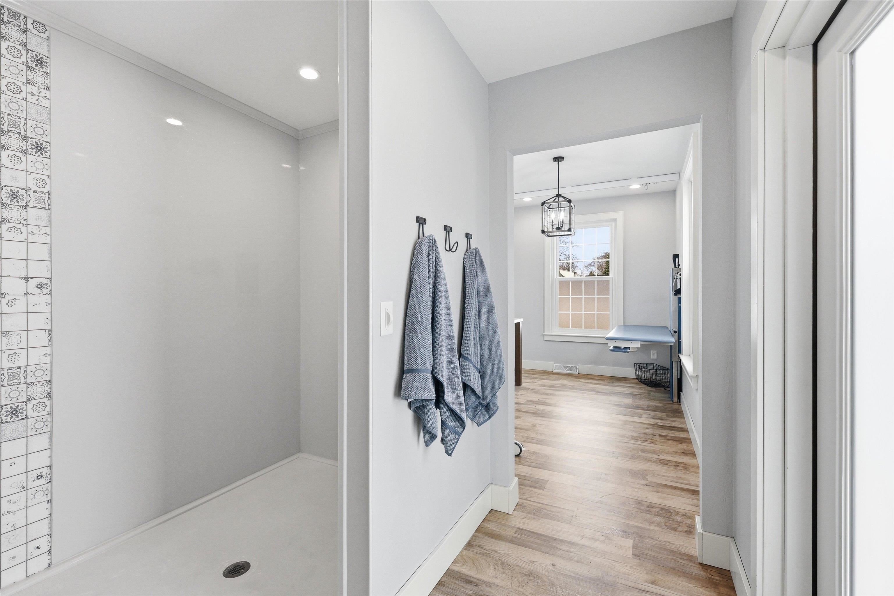 439 East Factory Street Seymour, WI 54165 - Photo 15 of 64