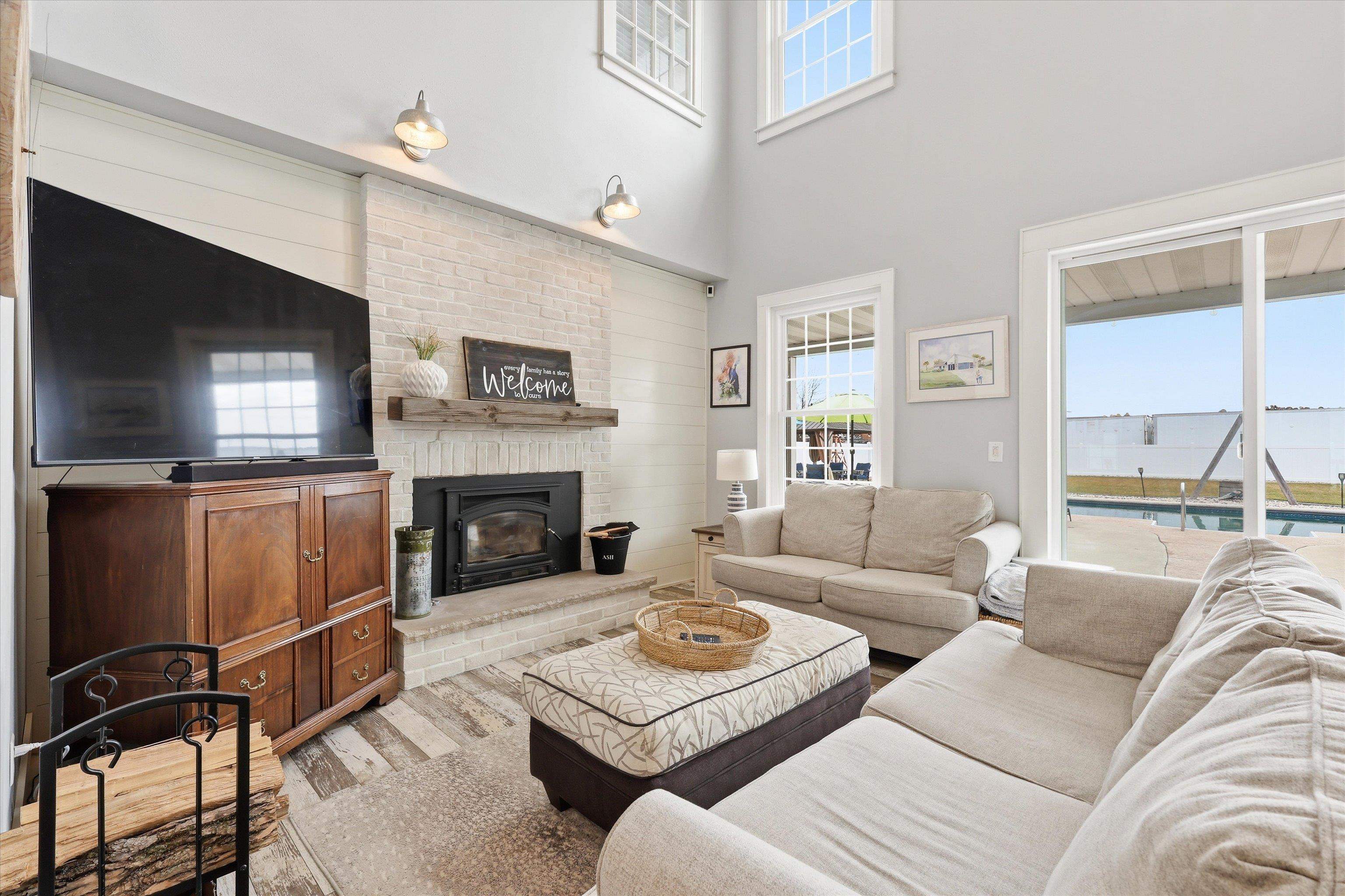 439 East Factory Street Seymour, WI 54165 - Photo 19 of 64