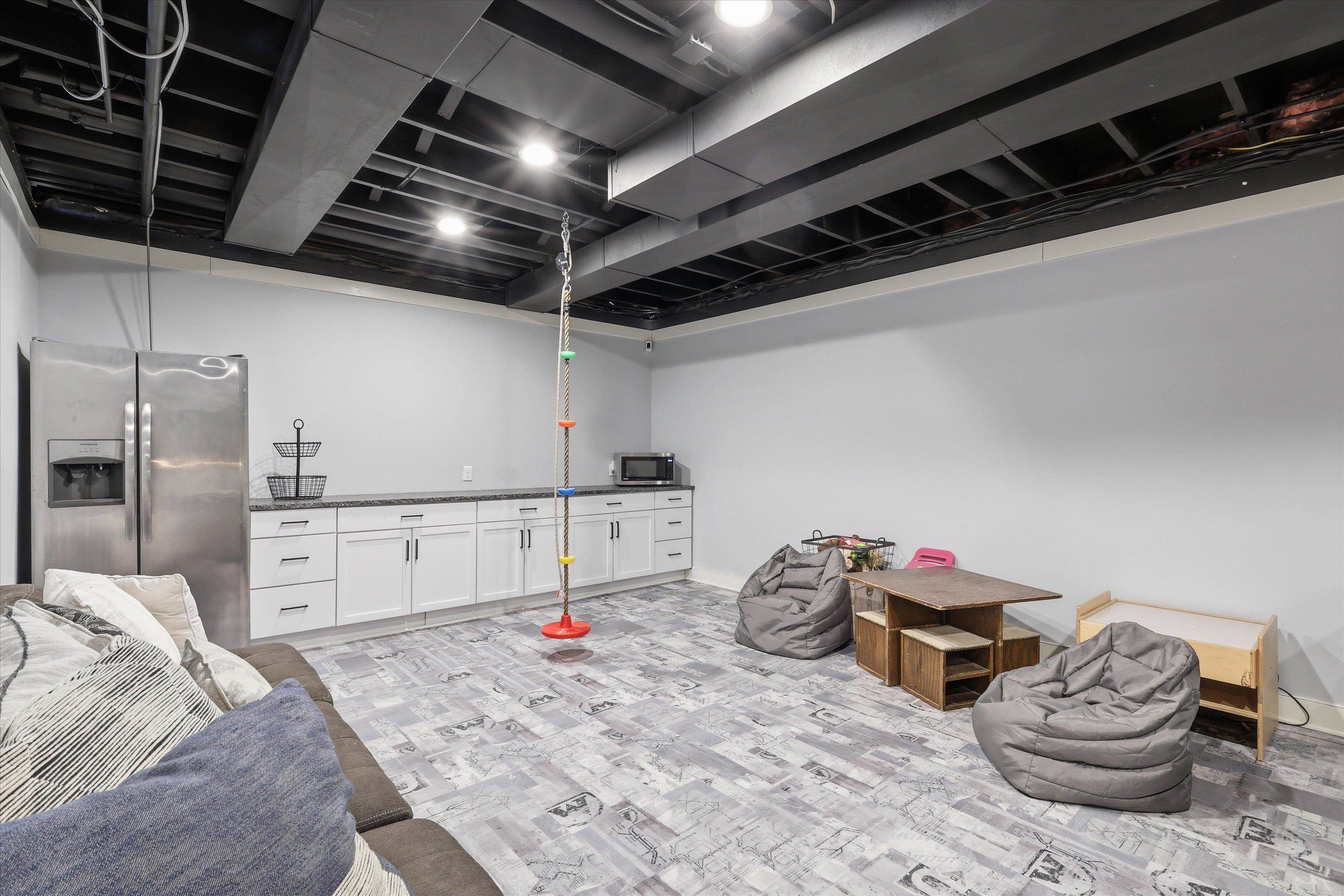 439 East Factory Street Seymour, WI 54165 - Photo 30 of 64