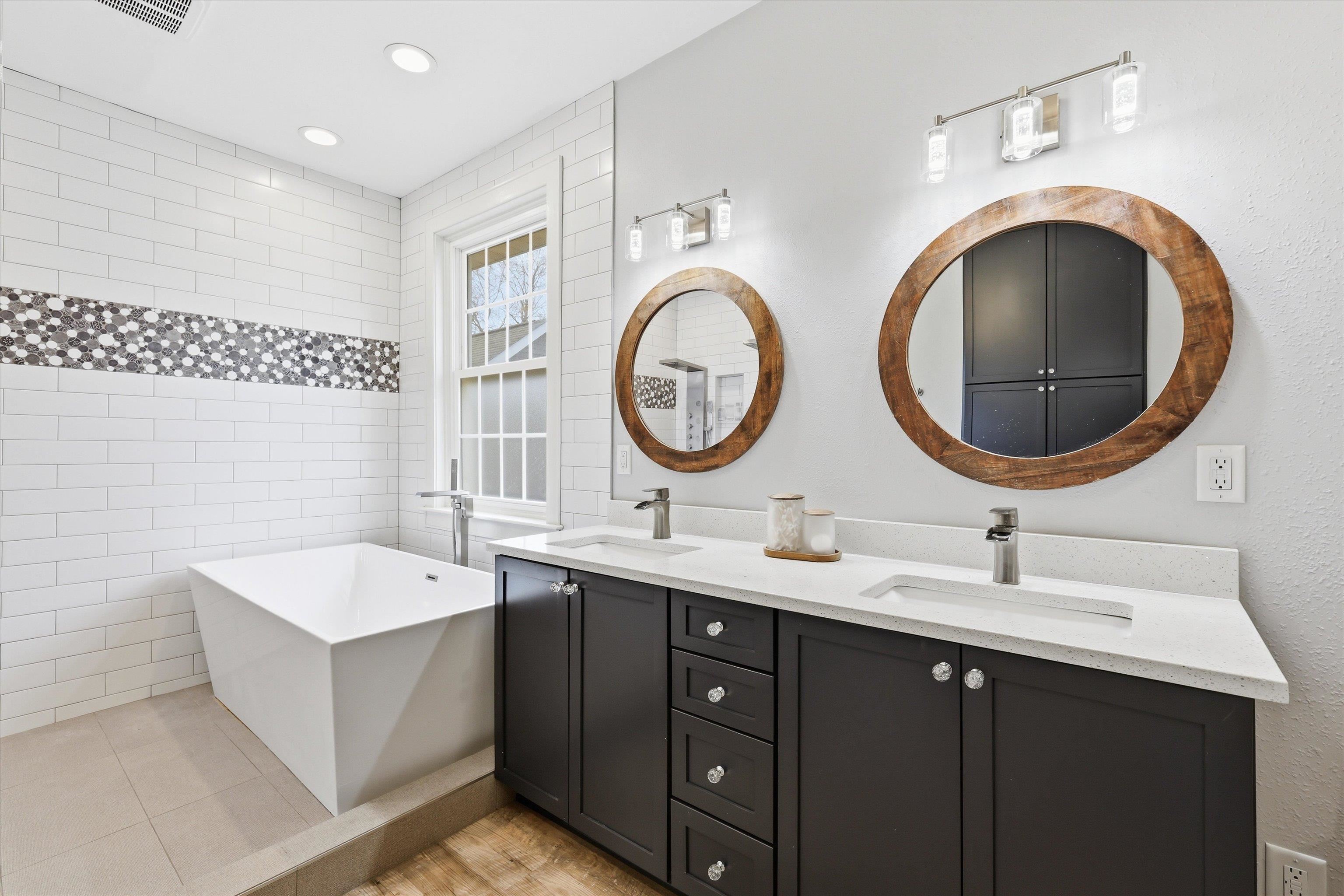 439 East Factory Street Seymour, WI 54165 - Photo 46 of 64