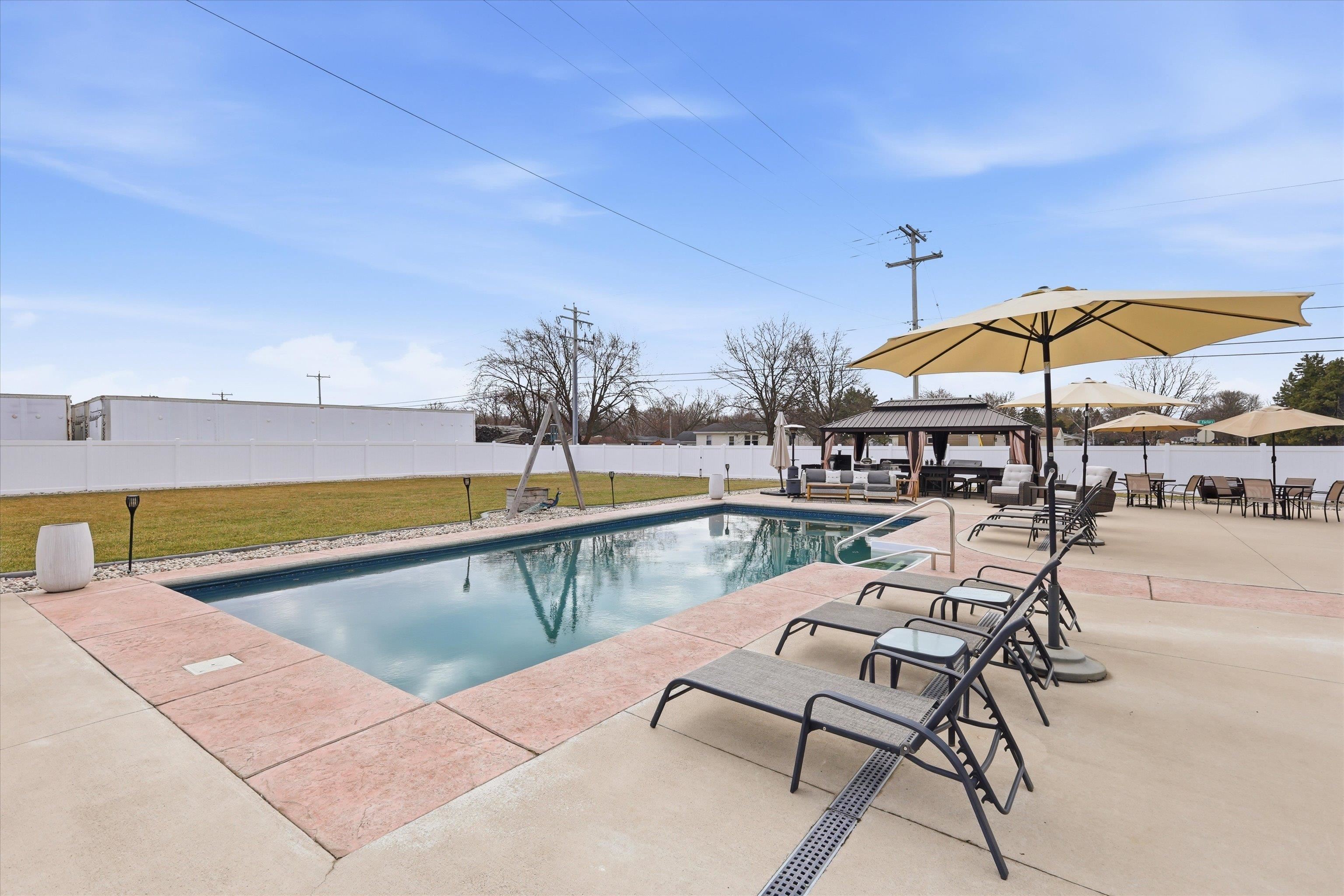 439 East Factory Street Seymour, WI 54165 - Photo 55 of 64