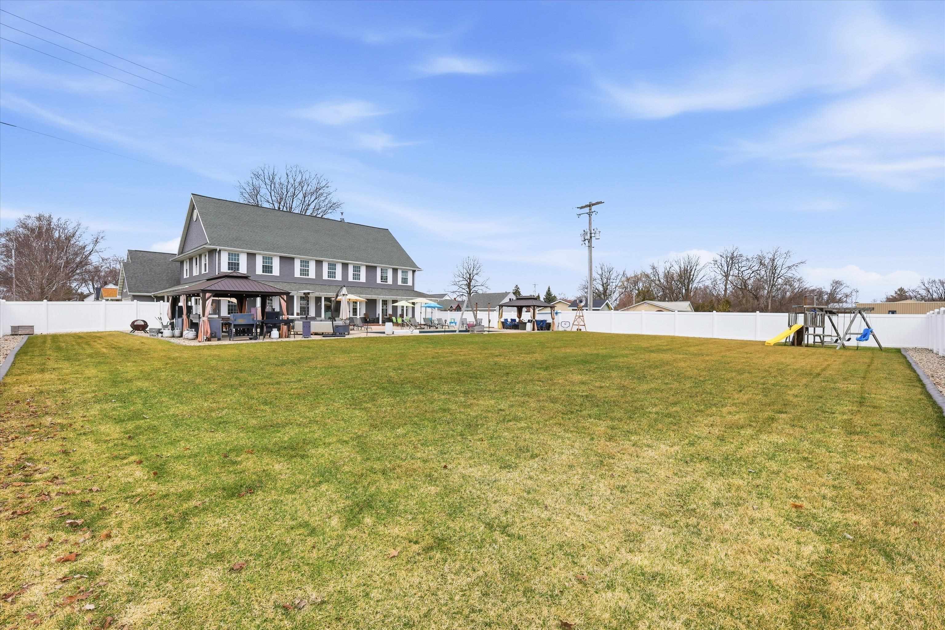 439 East Factory Street Seymour, WI 54165 - Photo 57 of 64