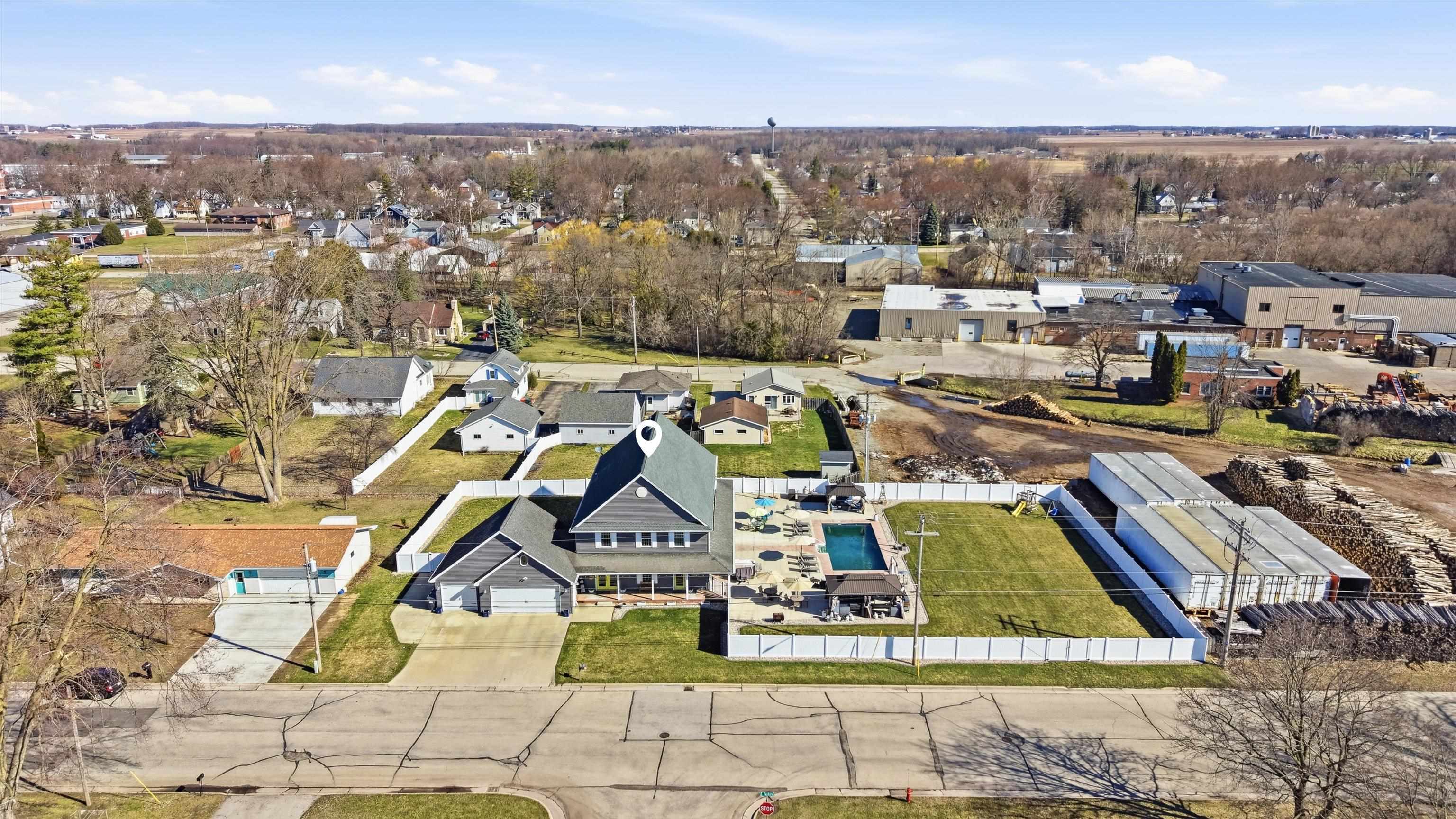 439 East Factory Street Seymour, WI 54165 - Photo 58 of 64