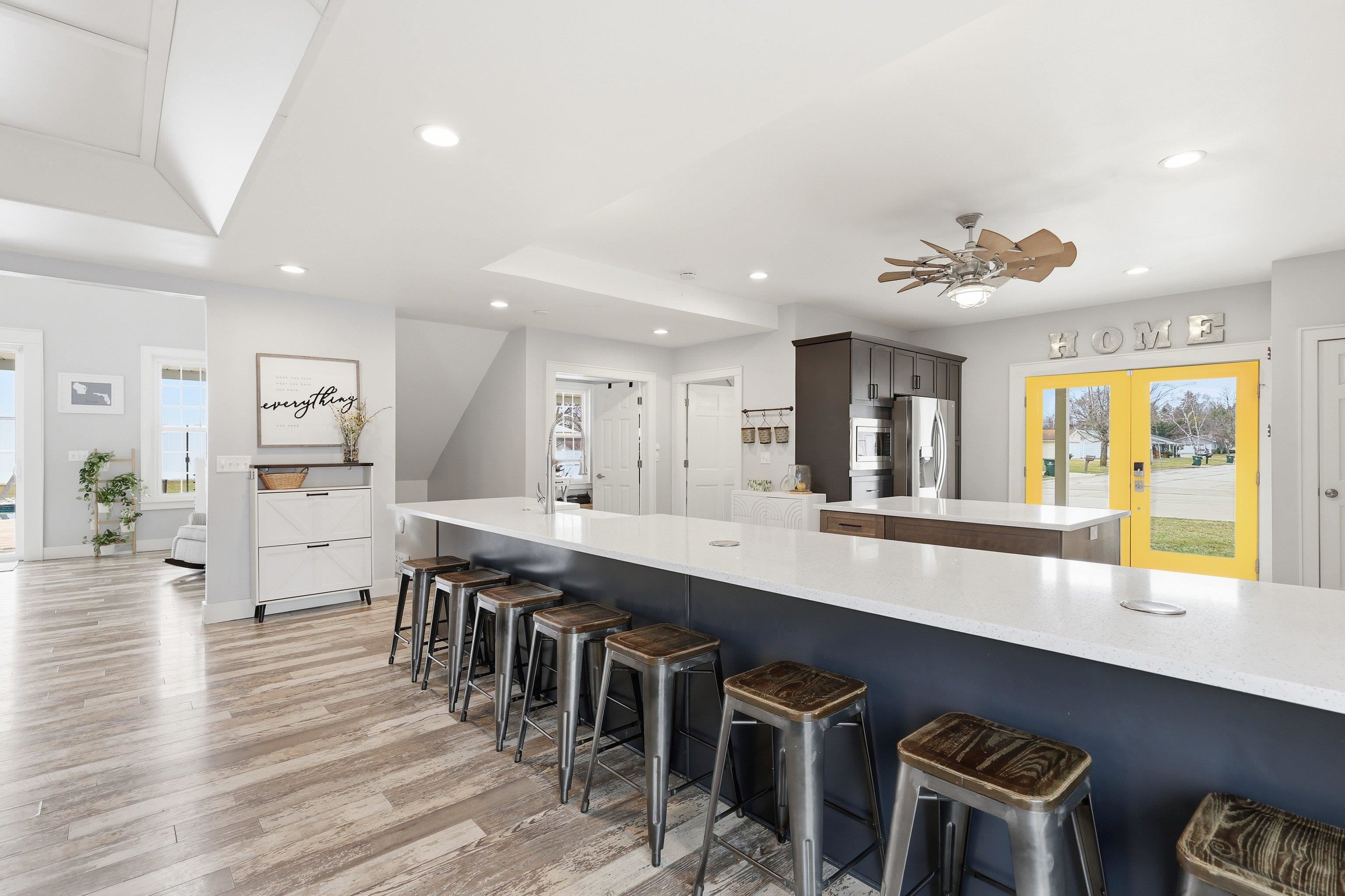 439 East Factory Street Seymour, WI 54165 - Photo 6 of 64