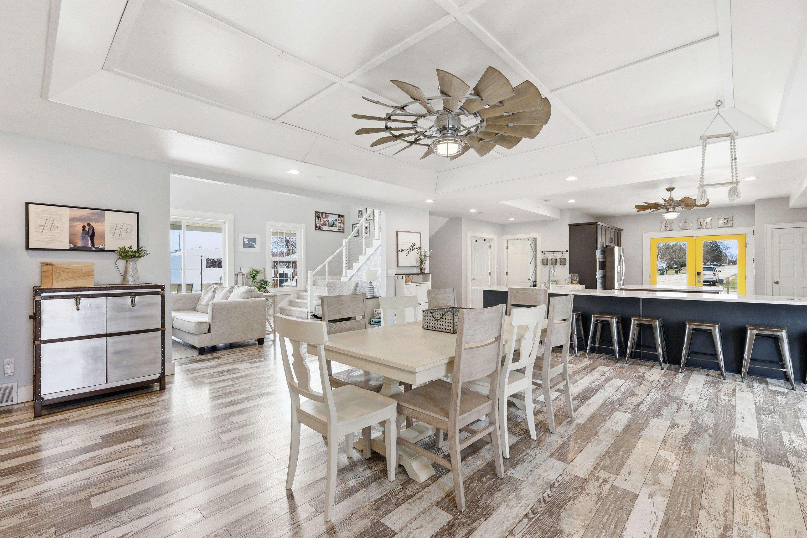 439 East Factory Street Seymour, WI 54165 - Photo 9 of 64