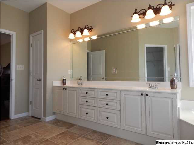 854 Brookline Road Gardendale, AL 35071 - Photo 12 of 26