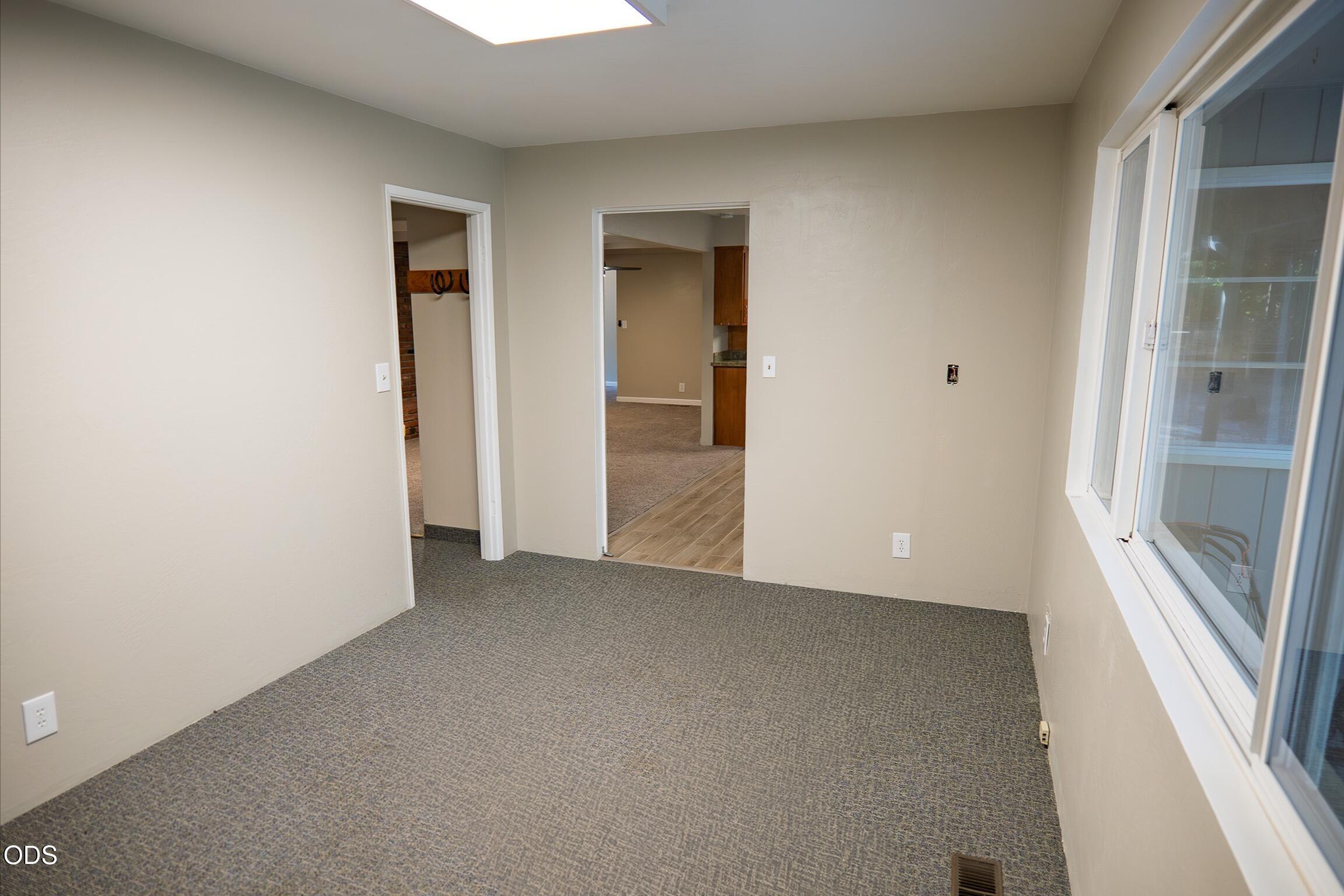 2750 Granite Hill Road Grants Pass, OR 97526 - Photo 26 of 47