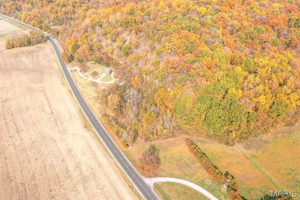 $99,900 | 802 Highway 3, Rockwood, IL 62280