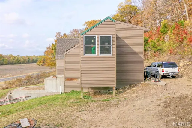 $119,900 | 802 Highway 3, Rockwood, IL 62280