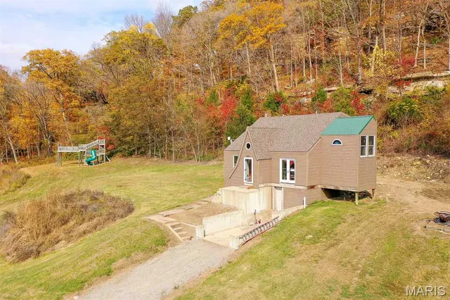 $119,900 | 802 Highway 3, Rockwood, IL 62280