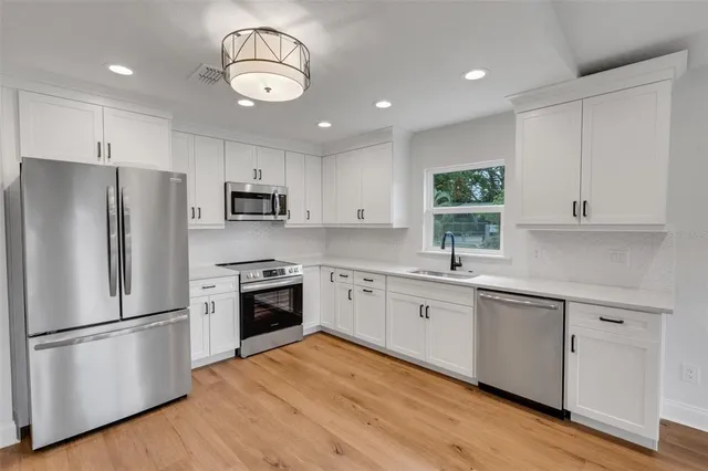 $349,900 | 1242 Dorothy Street, Lakeland, FL 33815