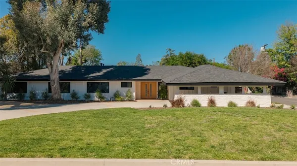 $2,499,999 | 17601 McCormick Street, Encino, CA 91316
