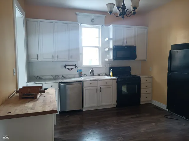 $1,500 | 404 West North Street, Lebanon, IN 46052