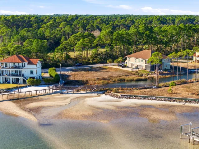 $369,000 | 9375 Palmetto Ridge Court, Navarre, FL 32566