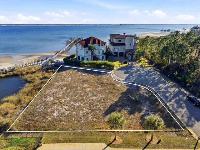 $369,000 | 9375 Palmetto Ridge Court, Navarre, FL 32566