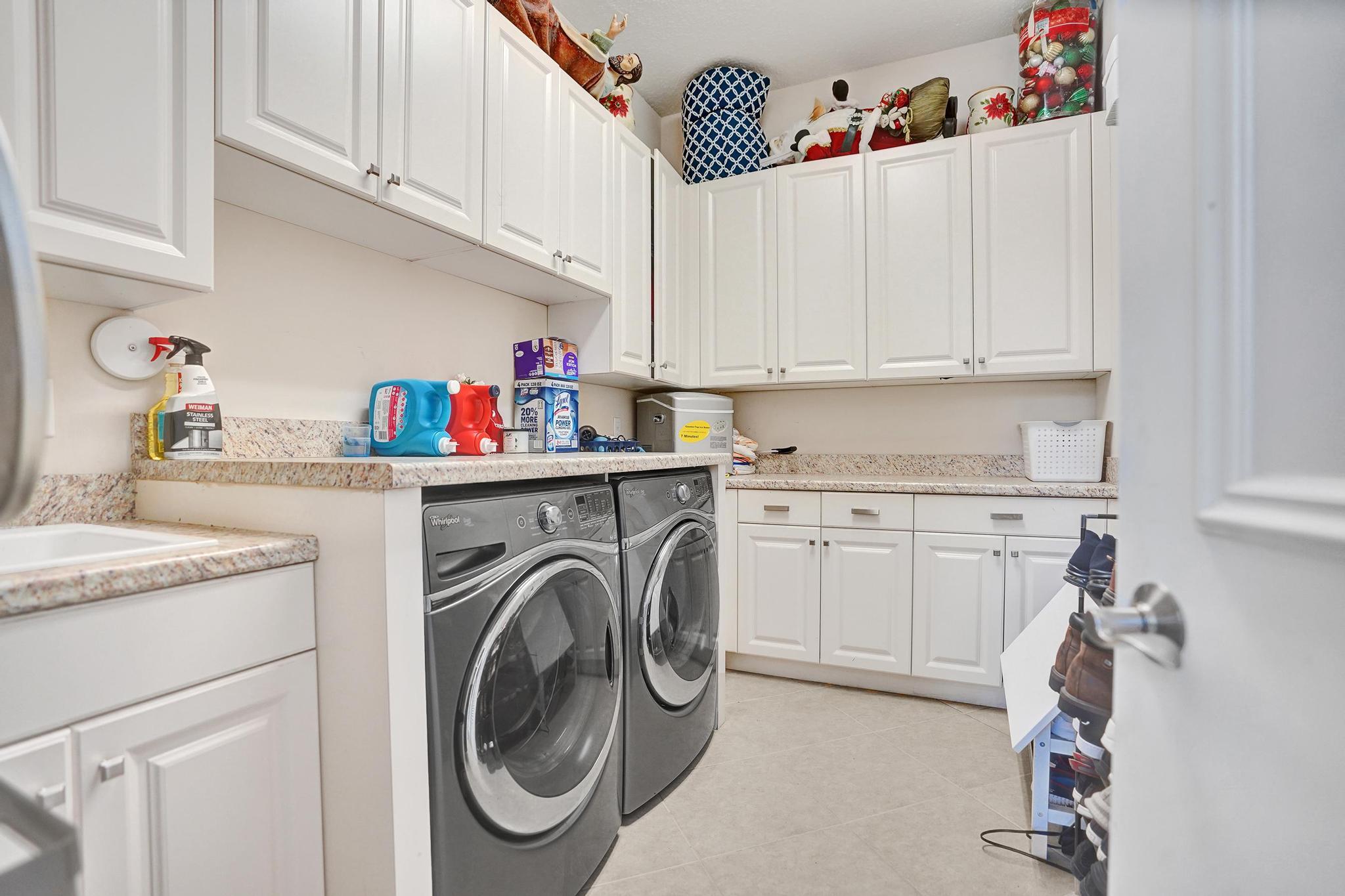 16610 Gateway Bridge Drive Delray Beach, FL 33446 - Photo 40 of 67 Utility Room Inside