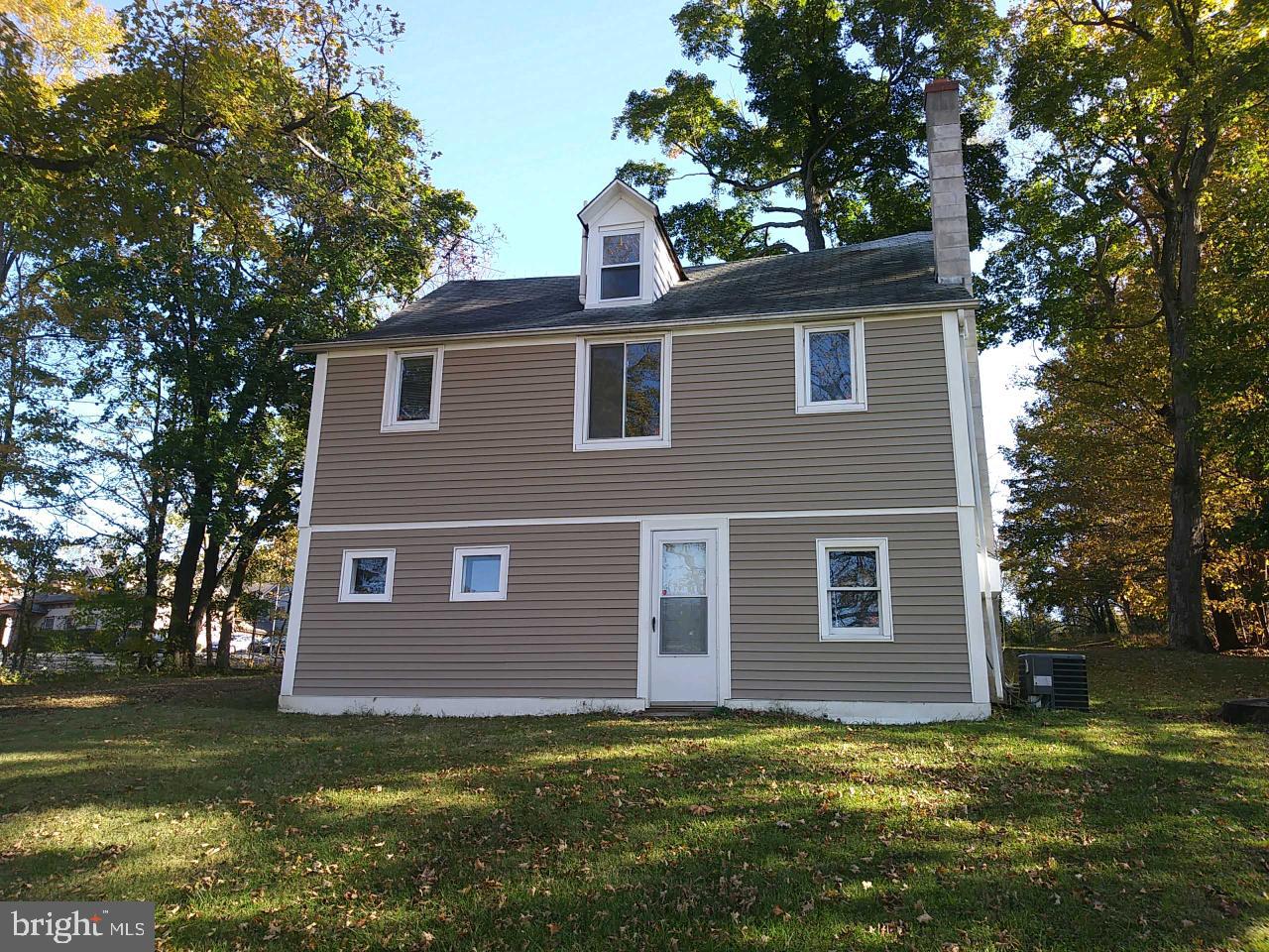 23 Duane Road Doylestown, PA 18901 - Photo 1 of 13