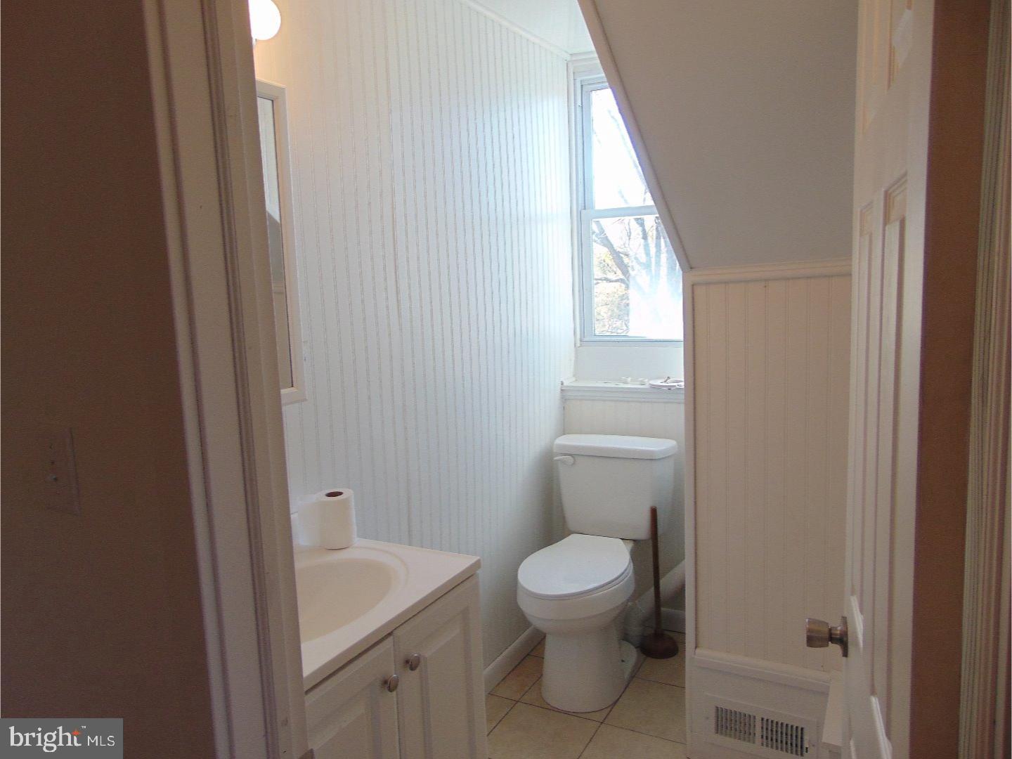 23 Duane Road Doylestown, PA 18901 - Photo 9 of 13