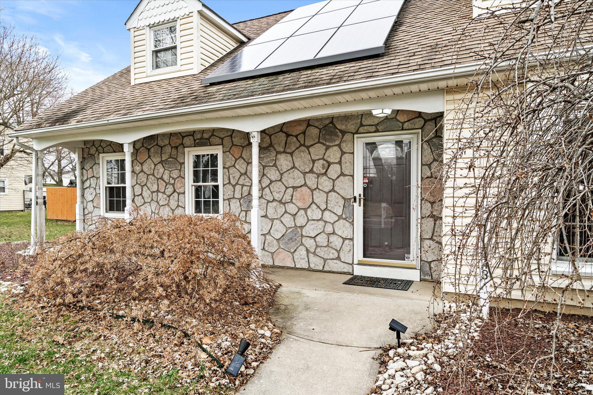 343 George Dye Road Hamilton, NJ 08690 - Photo 4 of 34