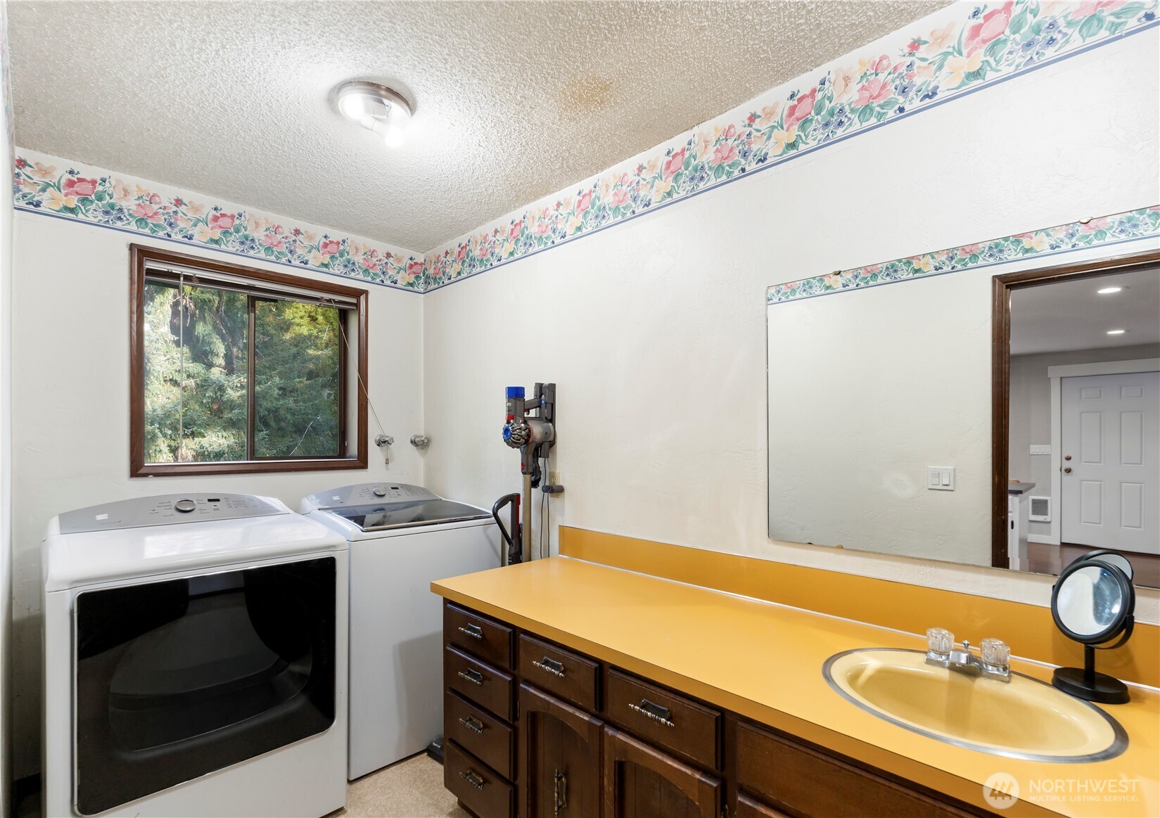 168 Chilvers Road, Unit E & F Chehalis, WA 98532 - Photo 14 of 29 Gallery Image 14