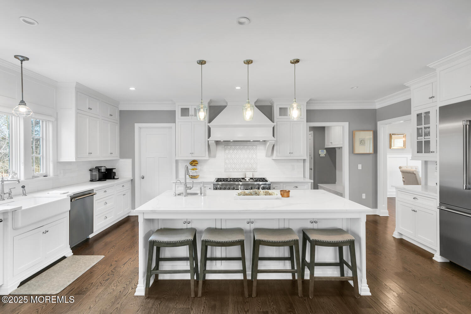 6 Pond Road Rumson, NJ 07760 - Photo 4 of 31 EIK