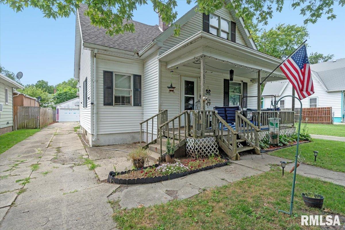 1101 North 2nd Street Springfield, IL 62702 - Photo 3 of 18