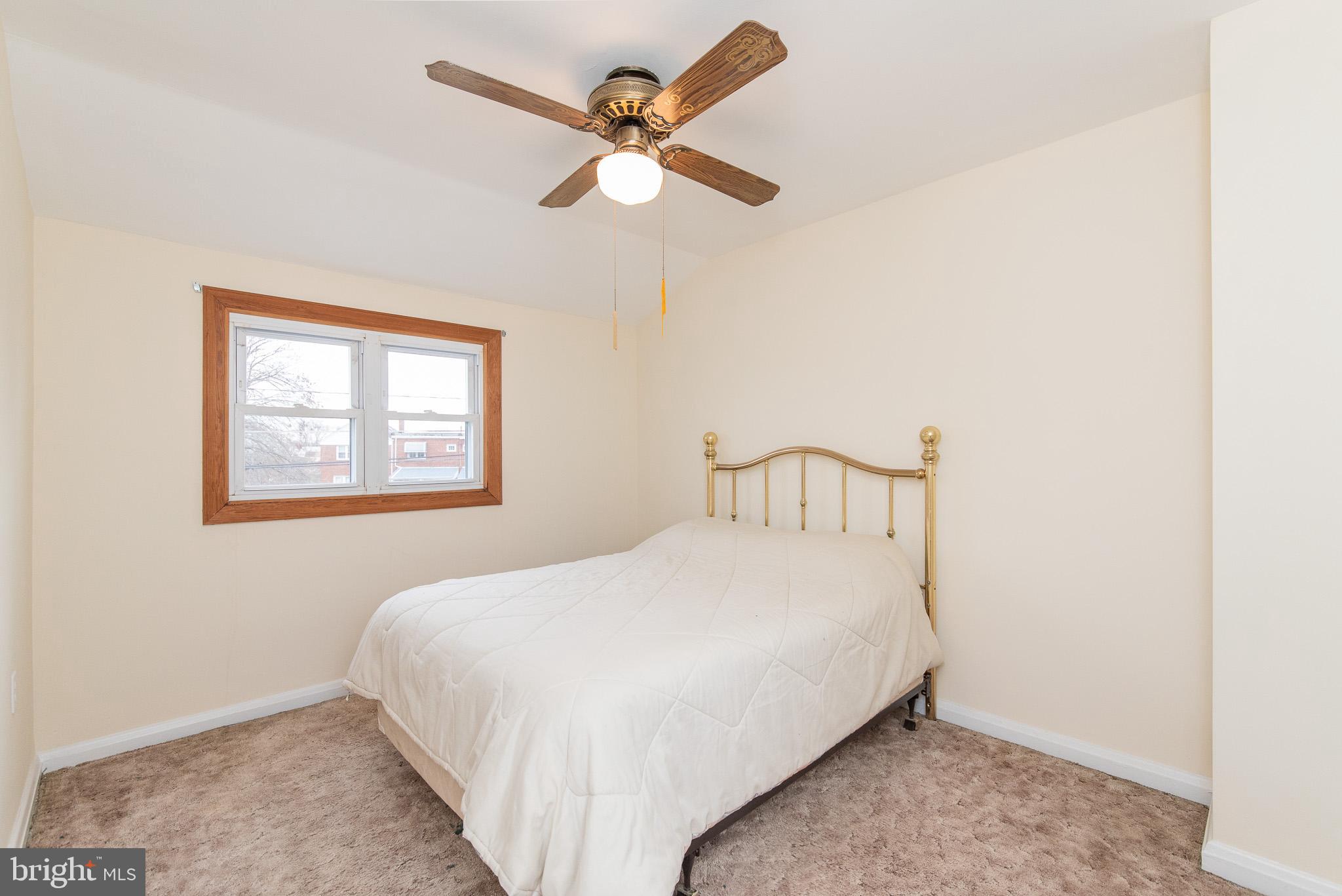 2718 Moorgate Road Baltimore, MD 21222 - Photo 22 of 39 Bed 2