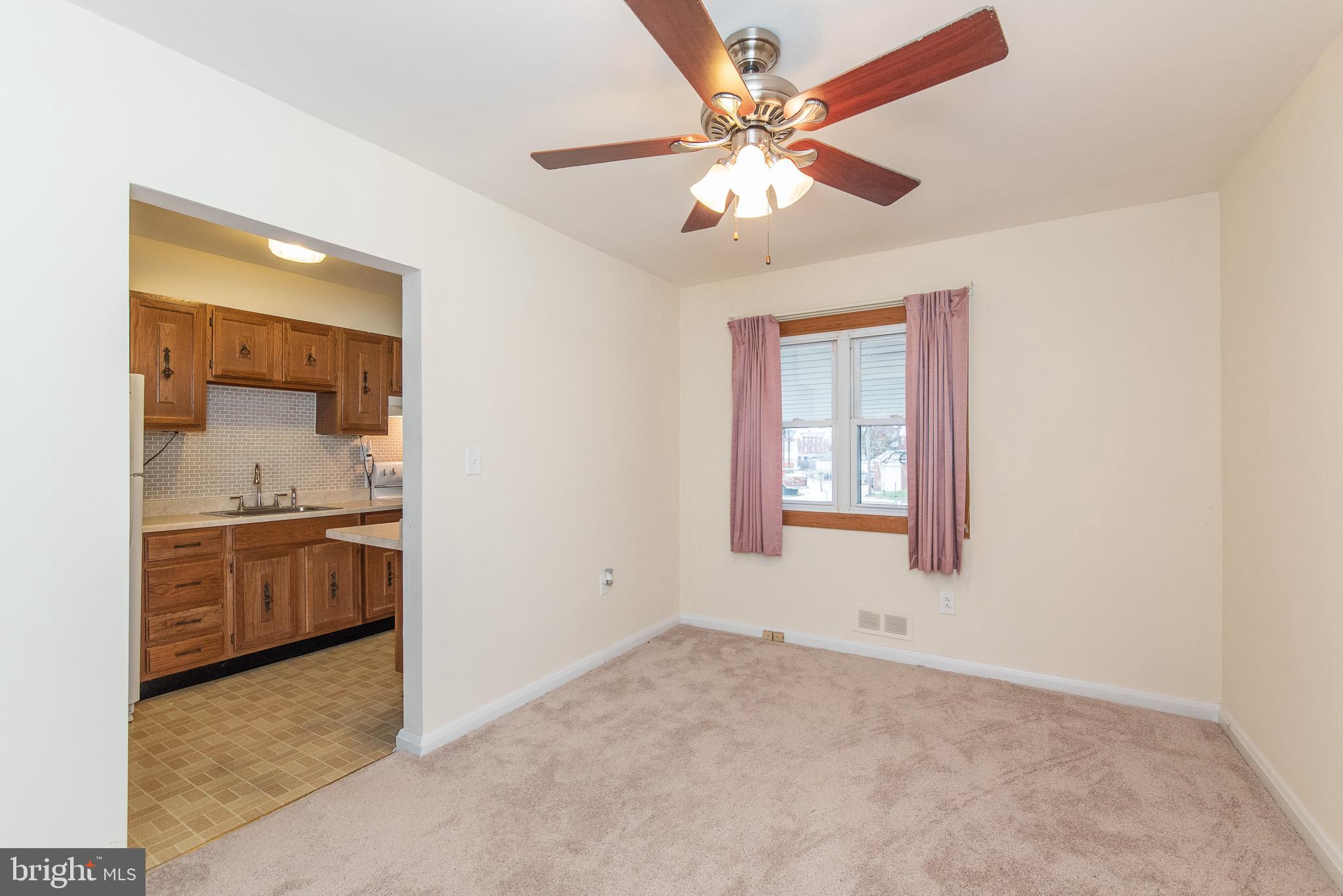 2718 Moorgate Road Baltimore, MD 21222 - Photo 9 of 39 Dining Room