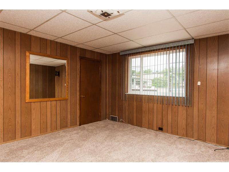 35 St John Street McKees Rocks, PA 15136 - Photo 14 of 21