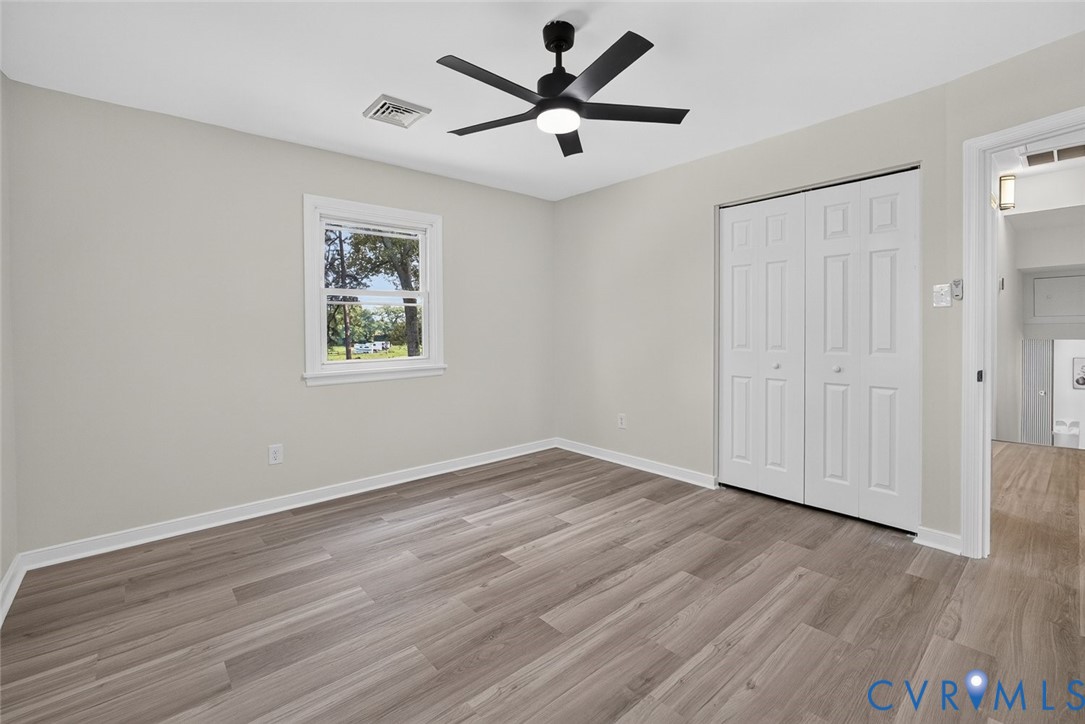 6581 Rural Point Road Mechanicsville, VA 23116 - Photo 21 of 58 Recessed lighting with a ceiling fan, light wood-f