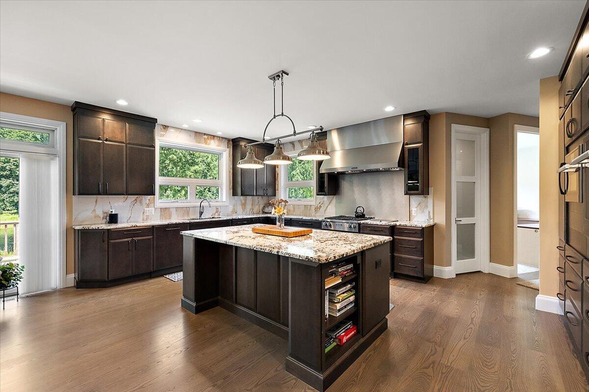596 South Parker Road Ann Arbor, MI 48103 - Photo 16 of 80 057-596 S Parker-57