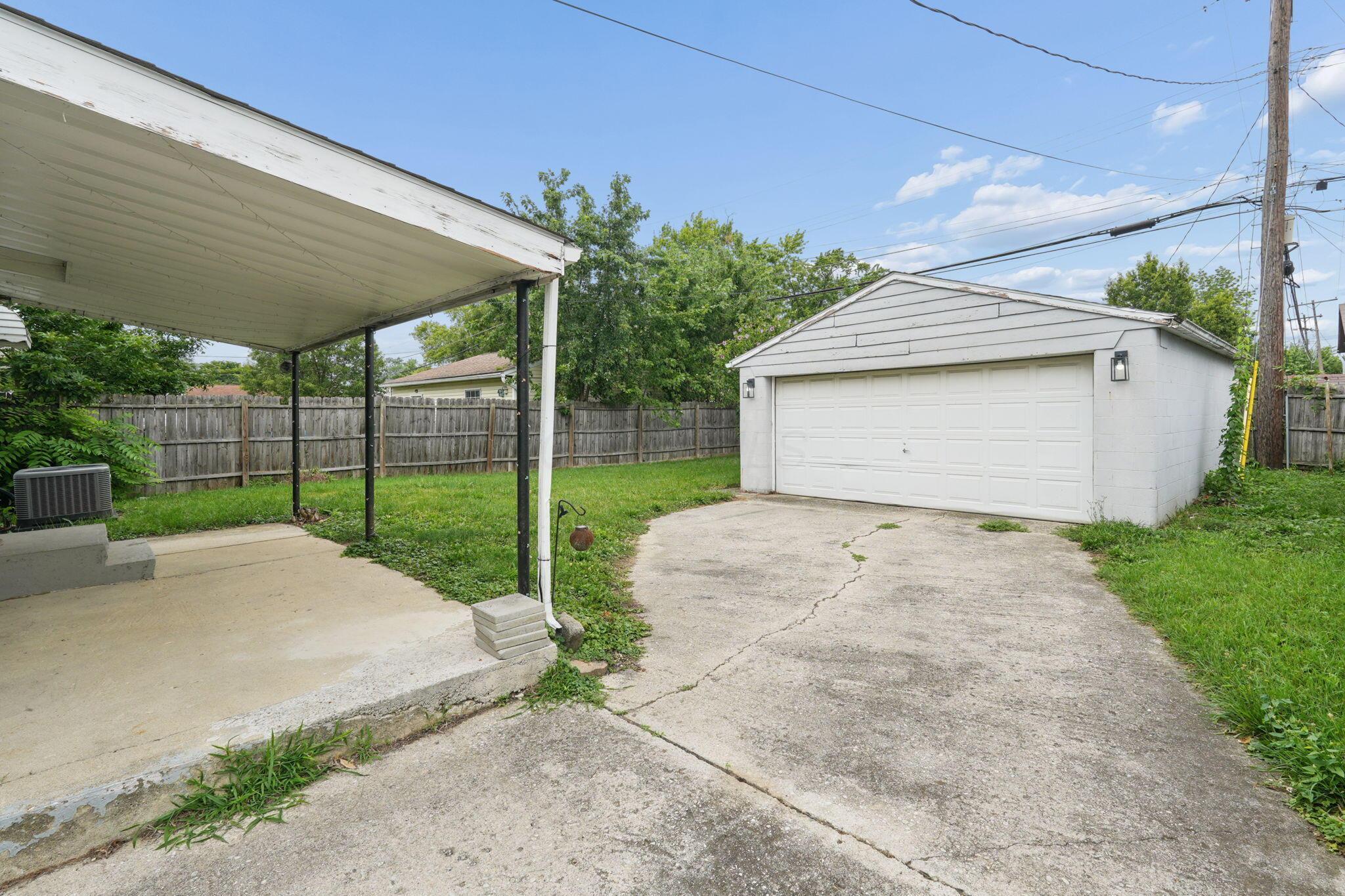 4040 Randell Road Columbus, OH 43228 - Photo 26 of 31 27-web-or-mls-4040-randell-rd