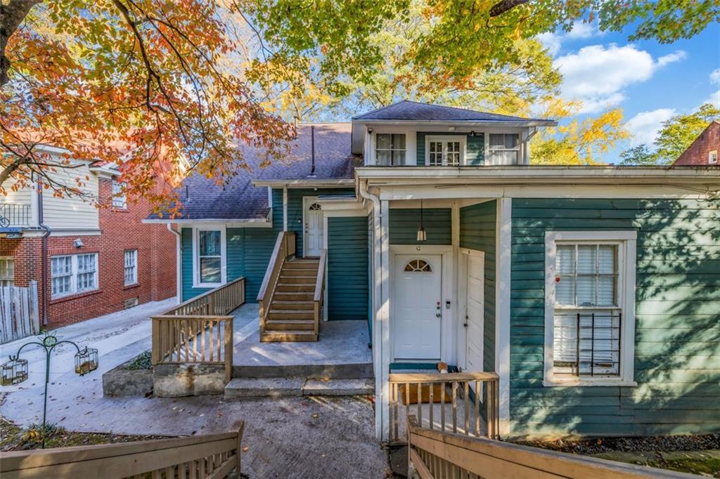 800 Myrtle Street Northeast Atlanta, GA 30308 - Photo 21 of 28 front view of a house with a yard