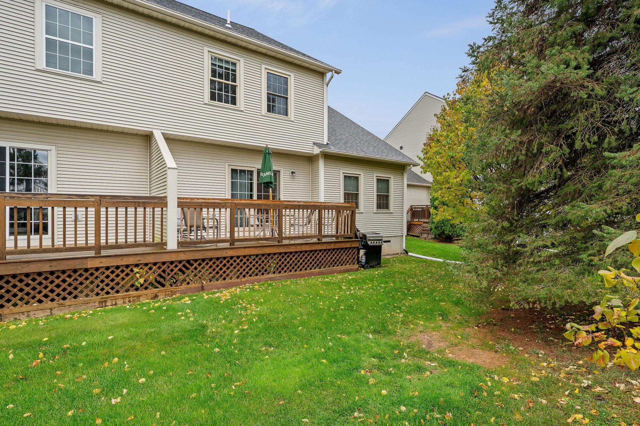 8 Chelsea Place Williston, VT 05495 - Photo 39 of 51