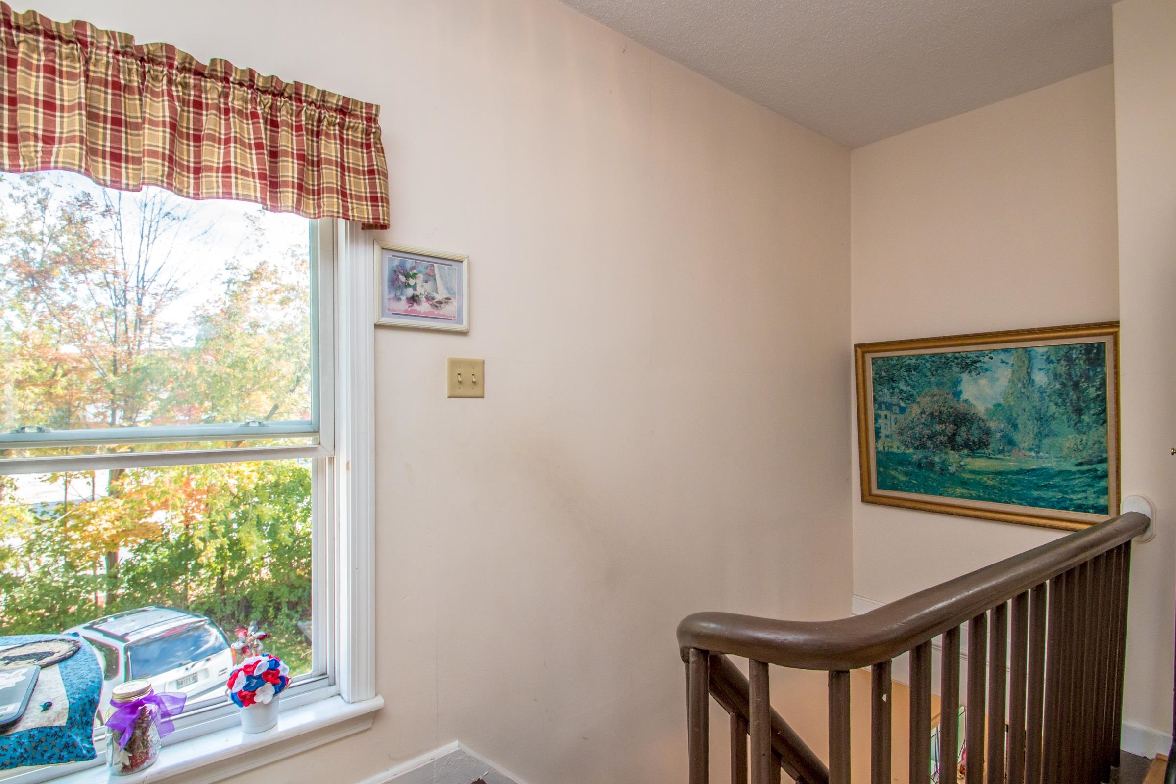 64 Main Street Gorham, NH 03581 - Photo 29 of 40