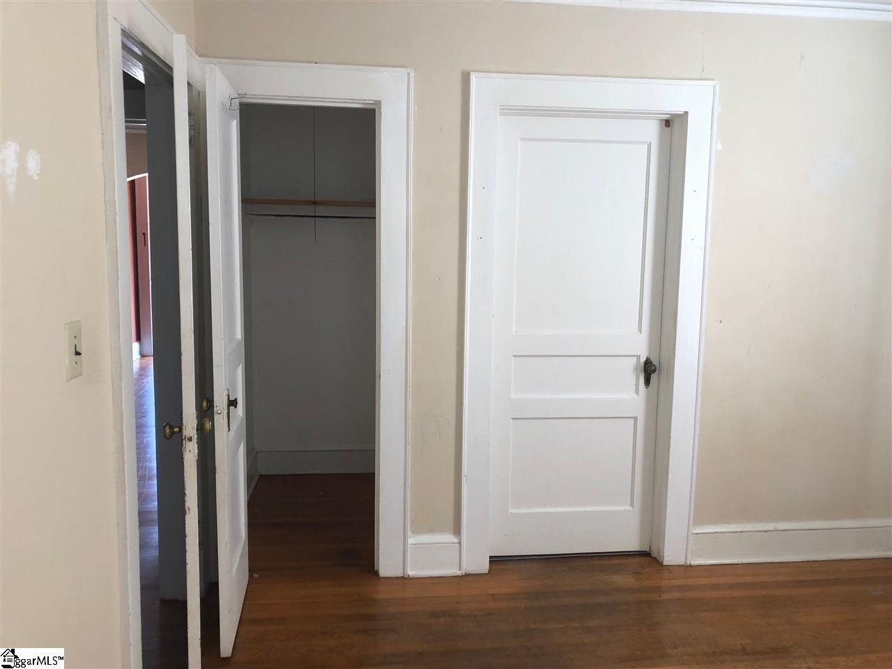 210 South Franklin Road Greenville, SC 29609 - Photo 5 of 16 Gallery Image 5