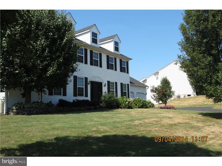 2767 Fischer Road Hatfield, PA 19440 - Photo 2 of 25 Gallery Image 2