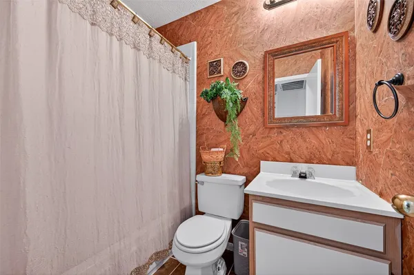 $1,700 | 11525 Teaside Drive, Houston, TX 77066