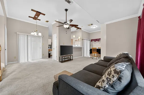 $1,700 | 11525 Teaside Drive, Houston, TX 77066