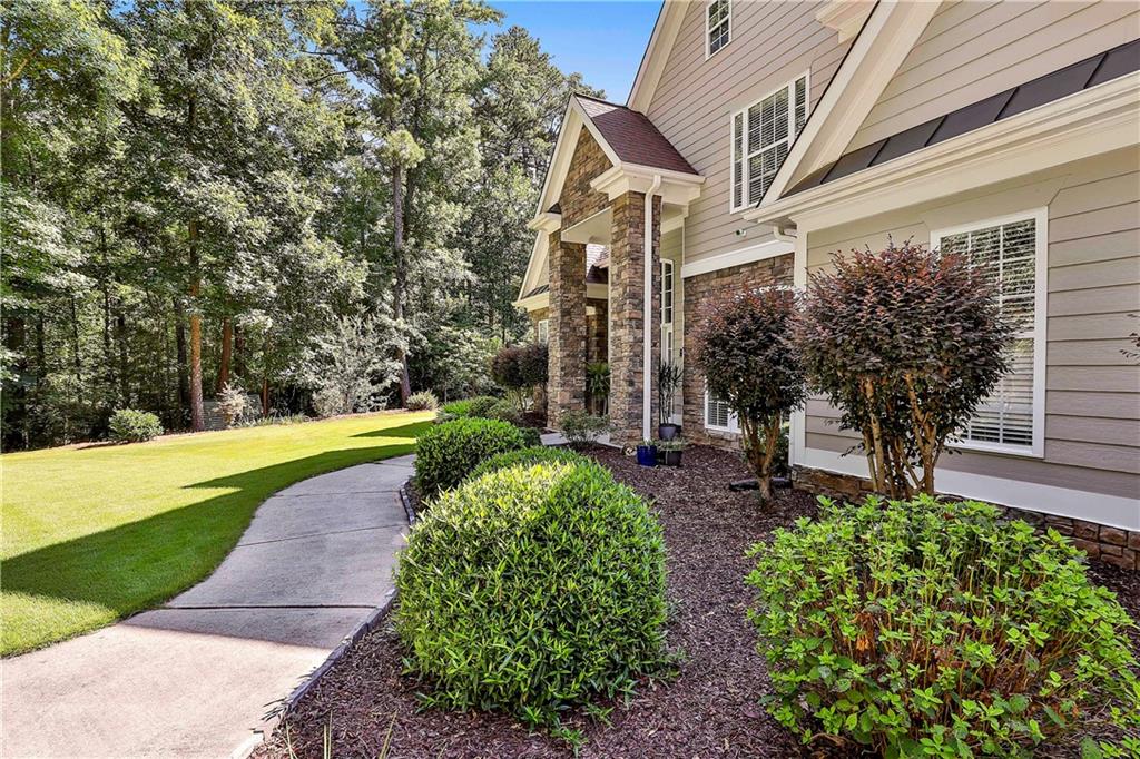 681 Ellison Road Tyrone, GA 30290 - Photo 6 of 59 Gallery Image 6